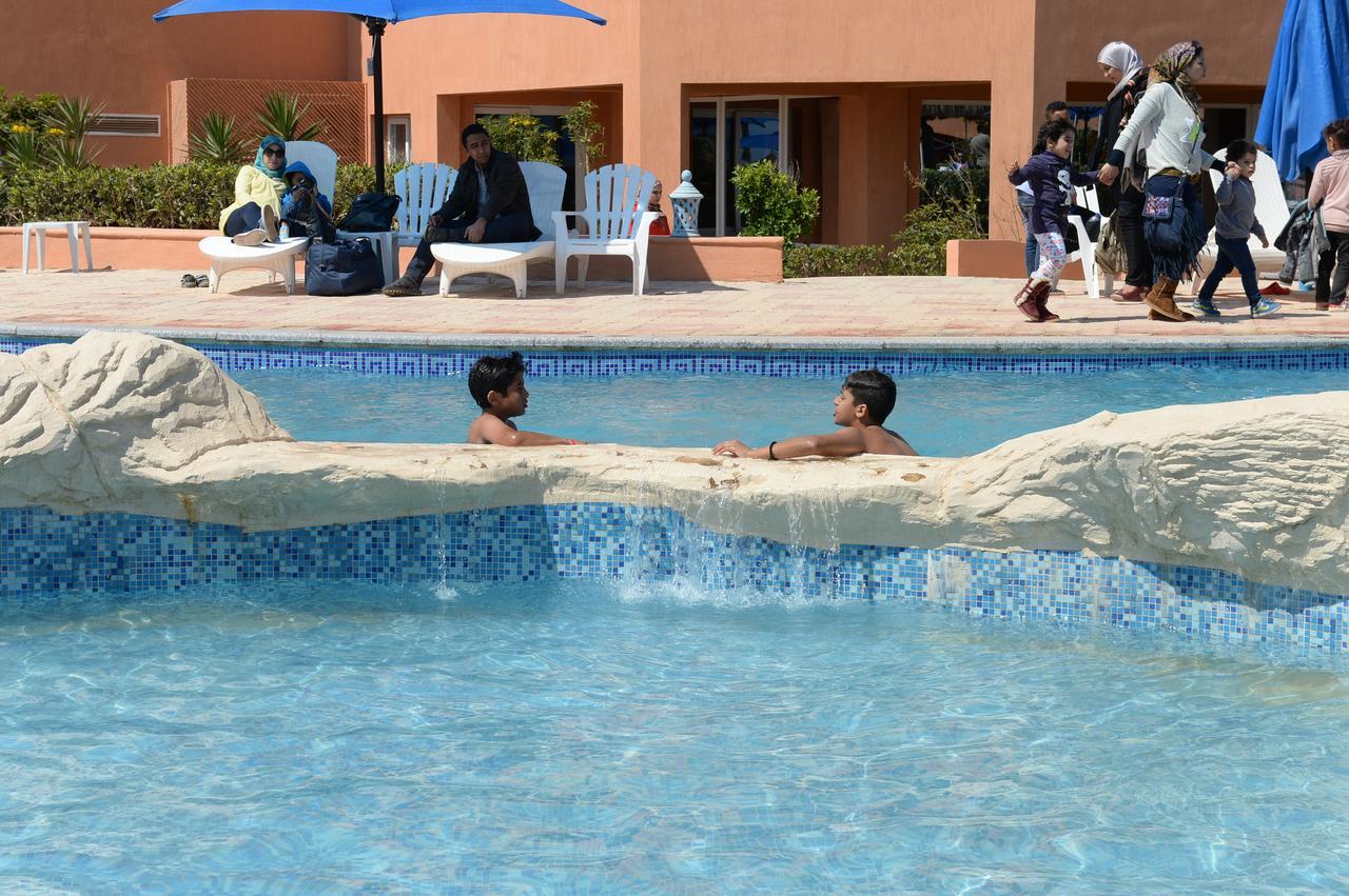 Savanna Empire Spa & Resort Ataqah ภายนอก รูปภาพ